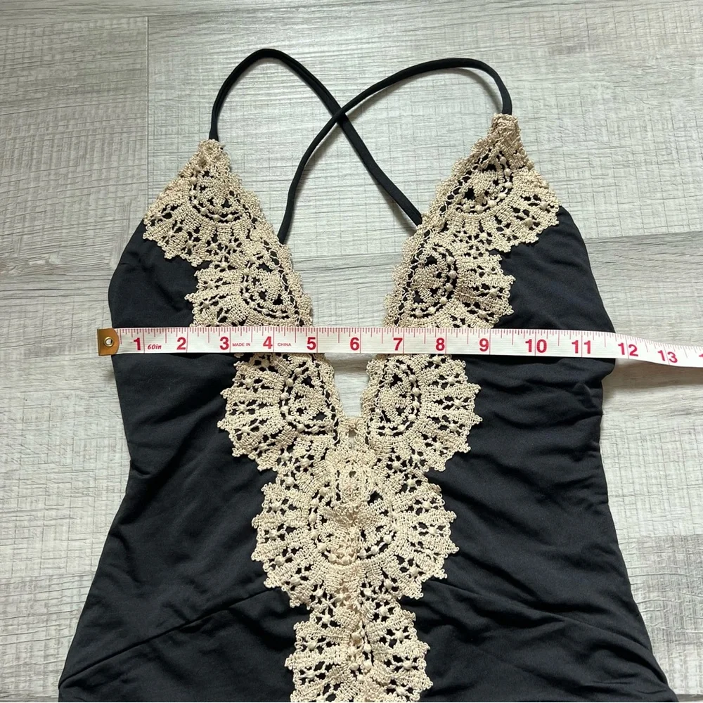 BLUE LIFE Mirage Halter One Piece Swimsuit Bikini Size Medium